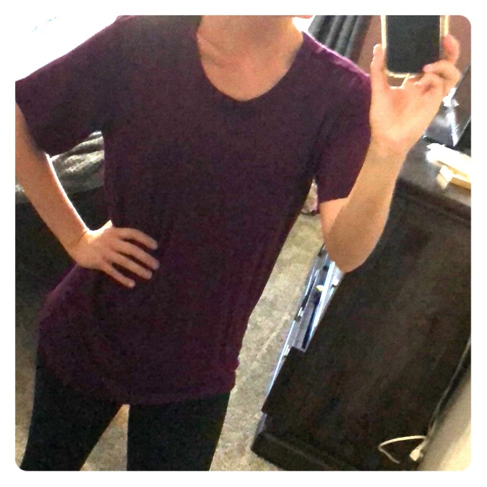 Scoop neck Tee
